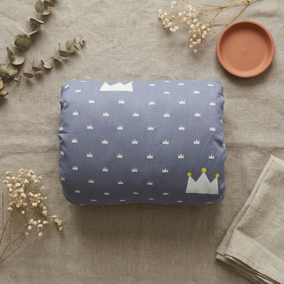 True Haven | Feeding Arm Pillow – Everyday Feeding Essential, Easy to Clean