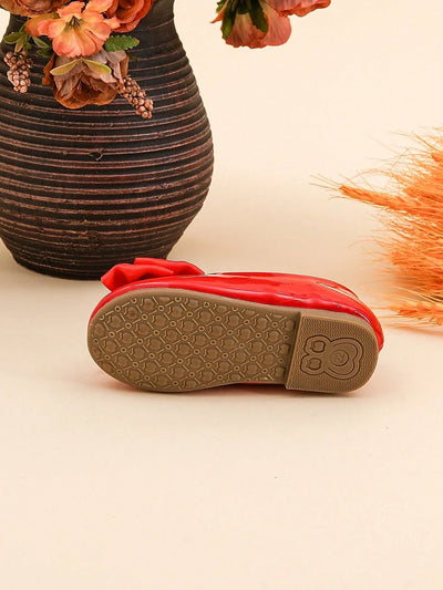 True Haven | Girls' Floral Flat Shoes – Lightweight & Breathable, Easy to Match Any Outfit