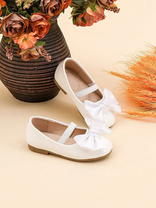 True Haven | Girls' Floral Flat Shoes – Lightweight & Breathable, Easy to Match Any Outfit