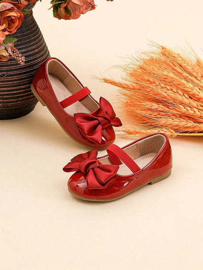 True Haven | Girls' Floral Flat Shoes – Lightweight & Breathable, Easy to Match Any Outfit