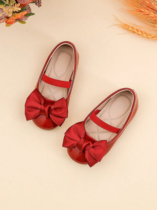 True Haven | Girls' Floral Flat Shoes – Lightweight & Breathable, Easy to Match Any Outfit