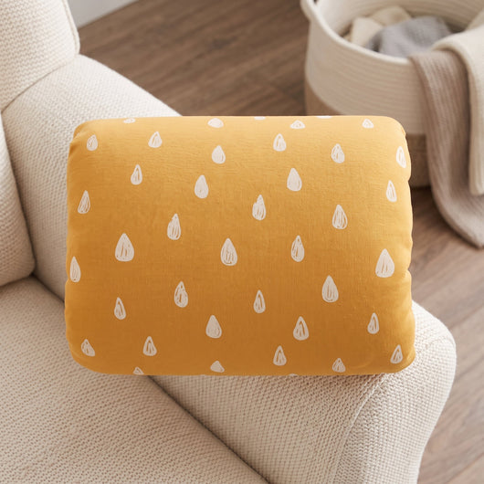 True Haven | Feeding Arm Pillow – Everyday Feeding Essential, Easy to Clean